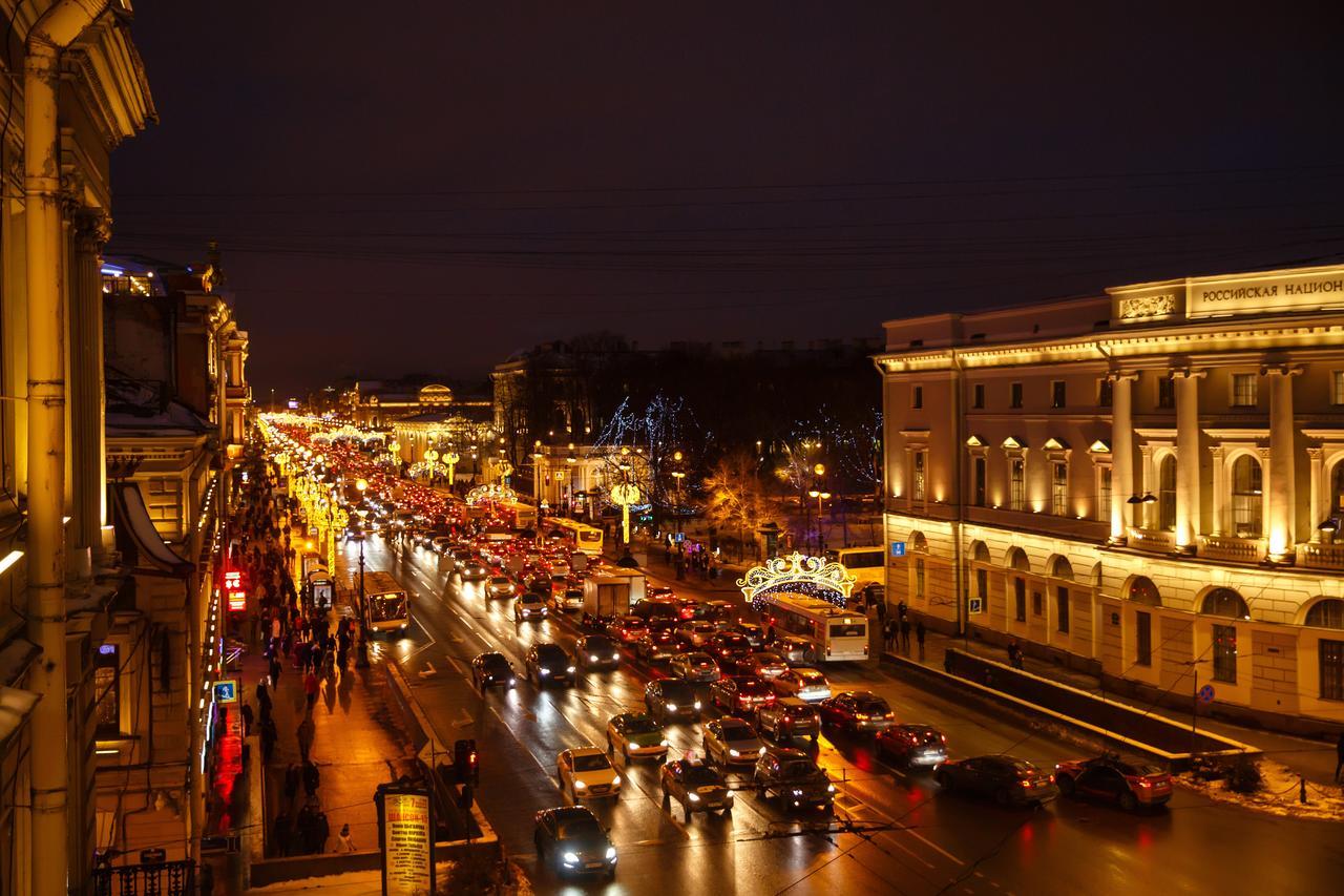 サファイア ホテル サンクトペテルブルク エクステリア 写真